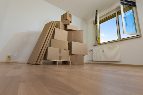Apartment move in Waterloo with truck access and loading support