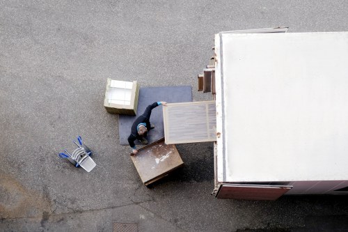 Local moving van serving Waterloo and nearby areas